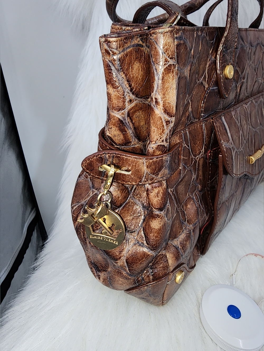 Elaine Turner Crocodile Leather Purse, Brown/Bronze w Gold Hardware & Logo Çharm - Picture 4 of 12